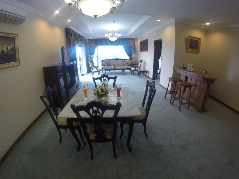 Sahid Raya Hotel & Convention Yogyakarta Maguwo Exterior foto
